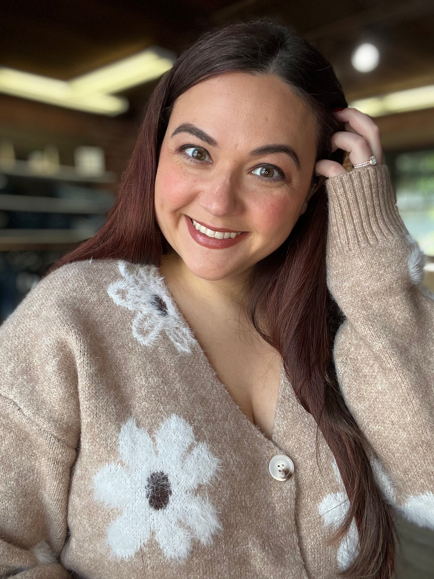 “Neutral & Girly” V-neck Cardigan
