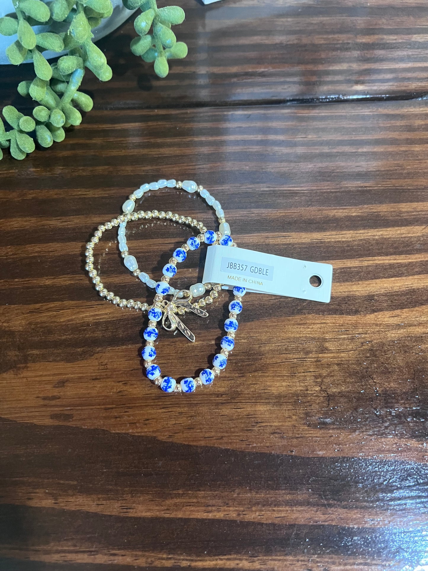 Floral Bead and Bow Bracelet Set