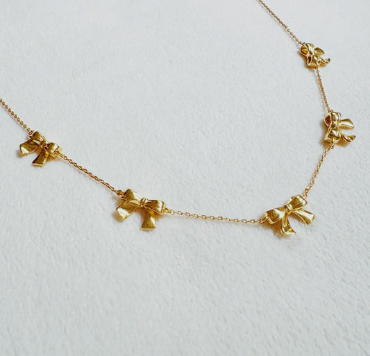 “Dainty Bow” Necklace