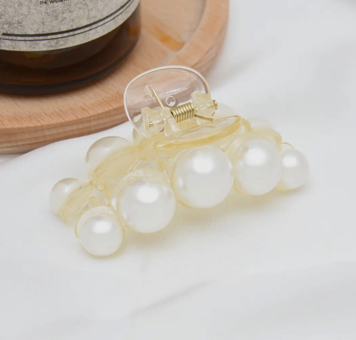 Small Pearl Hair Clip