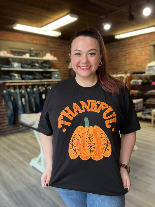 “Thankful” Graphic Tee
