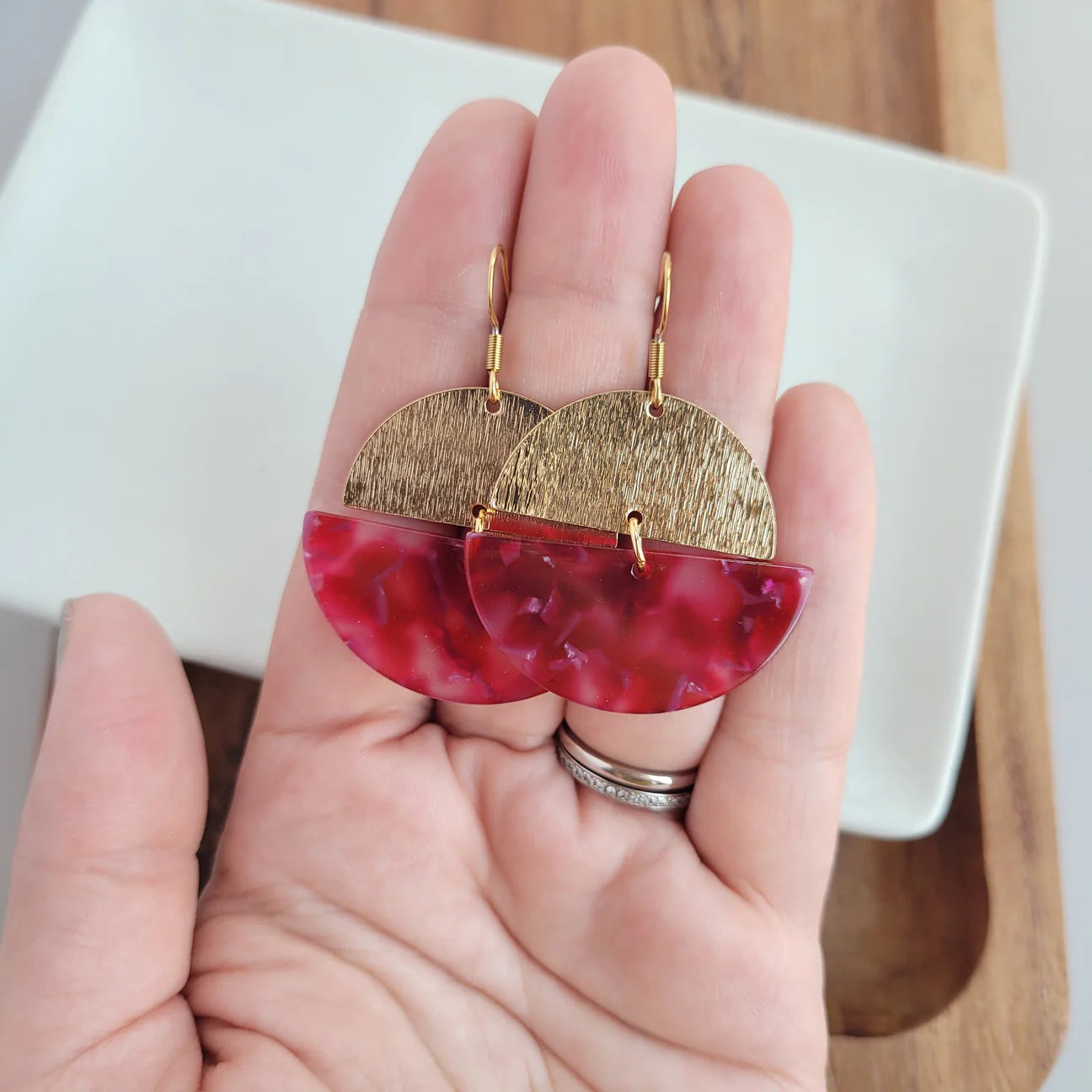Clara Earrings in Rose Violet
