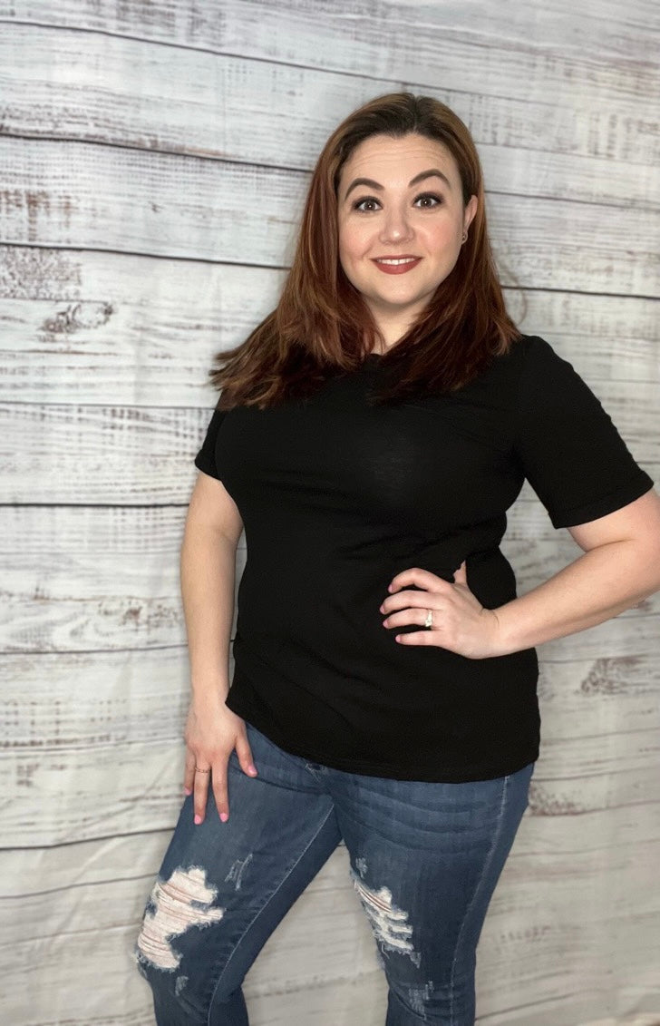 Black Solid Color Rolled Short Sleeve T-Shirt
