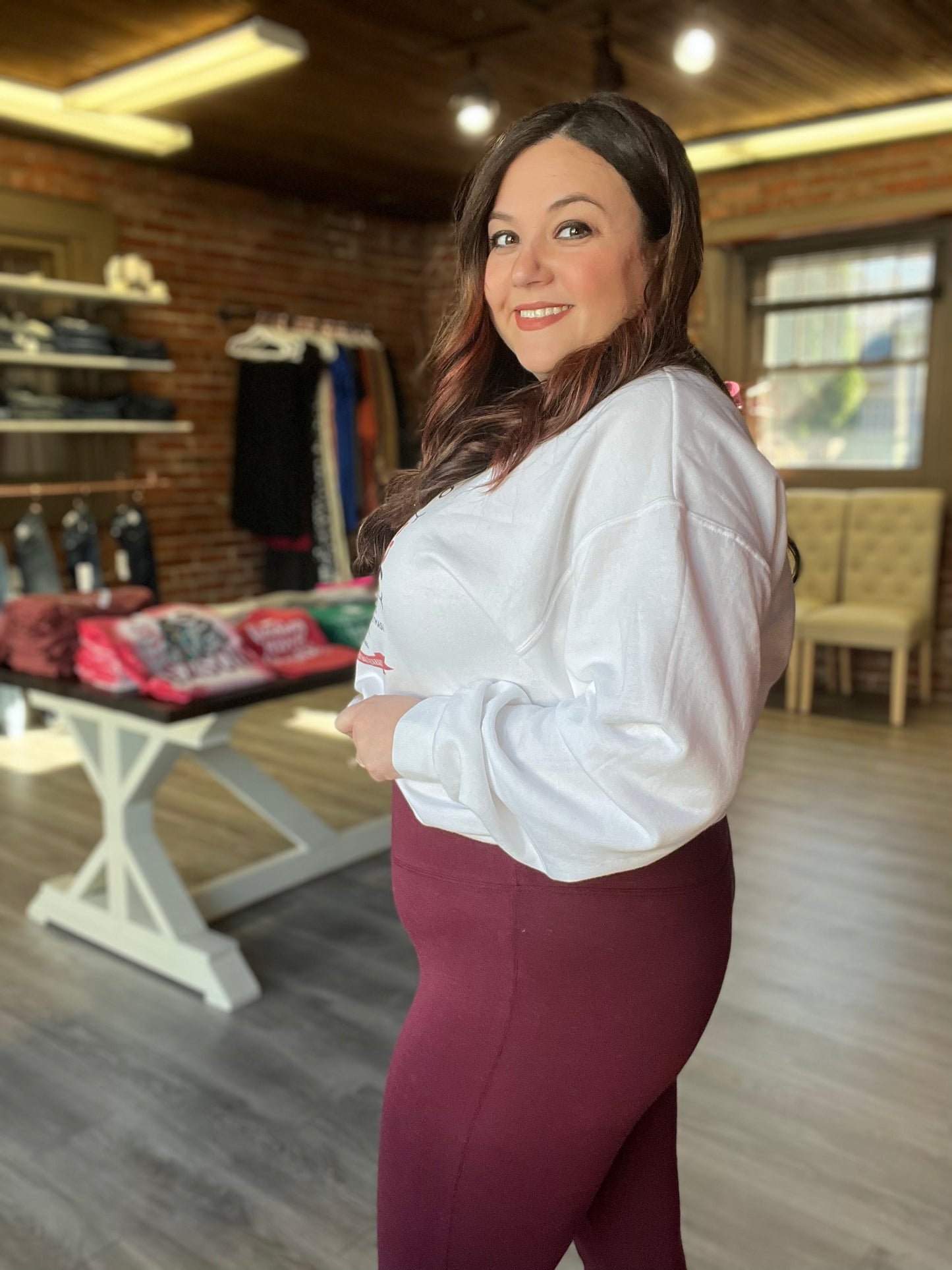 Tummy Control Shaping Leggings in Burgundy