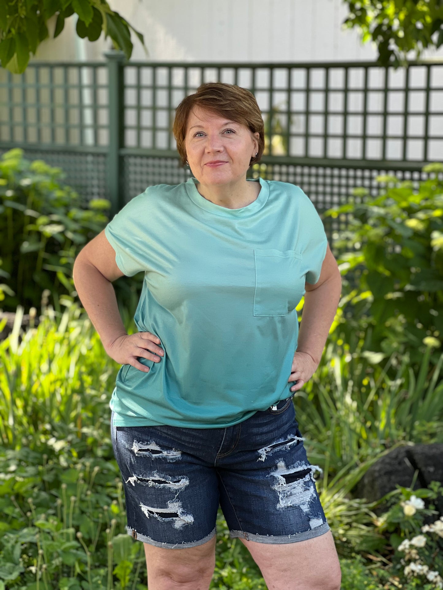 Gradient Color Short Sleeve T-Shirt with Pocket