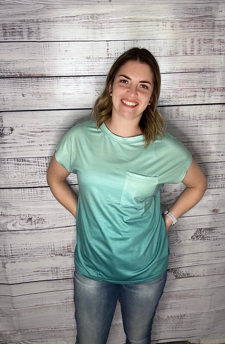 Gradient Color Short Sleeve T-Shirt with Pocket